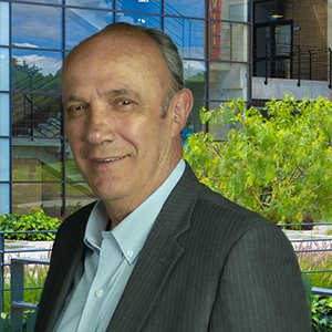 Juan Federico Ricardo Bateman Durán - Julio Garavito