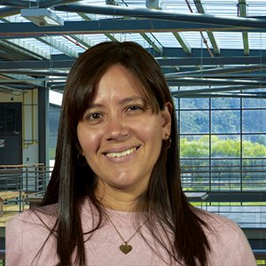 Johanna Esguerra Arce - Julio Garavito