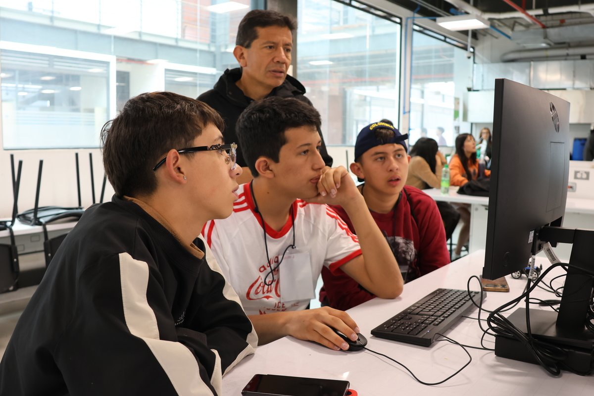THE MAKER SEMANA DE RECESO OCTUBRE 2026 - UNIVERSIDAD ESCUELA COLOMBIANA DE INGENIERÍA JULIO GARAVITO