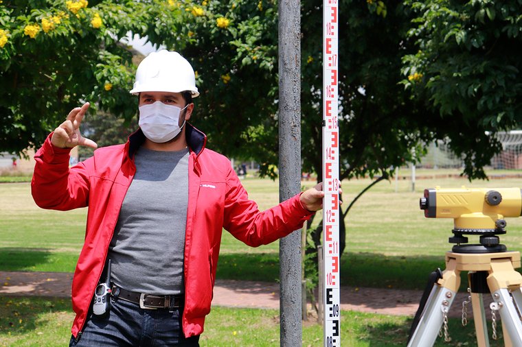 Profesor de Ingeniería Civil