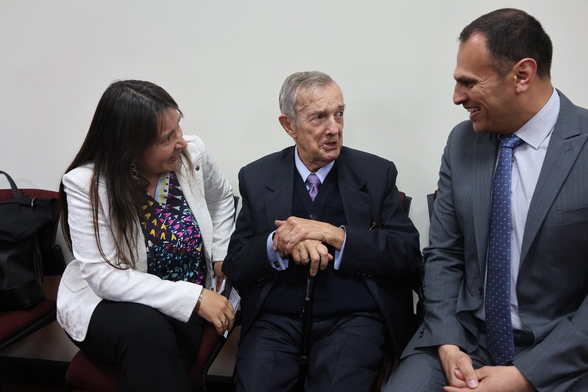 Sistemas 40 años