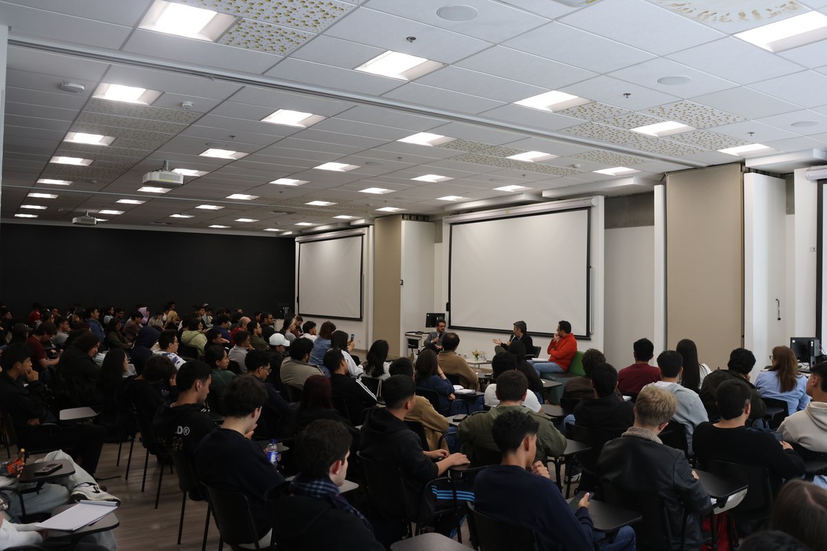 CHARLA JUVENTUD DEMOCRATICA - JULIO CESAR IGLESIAS