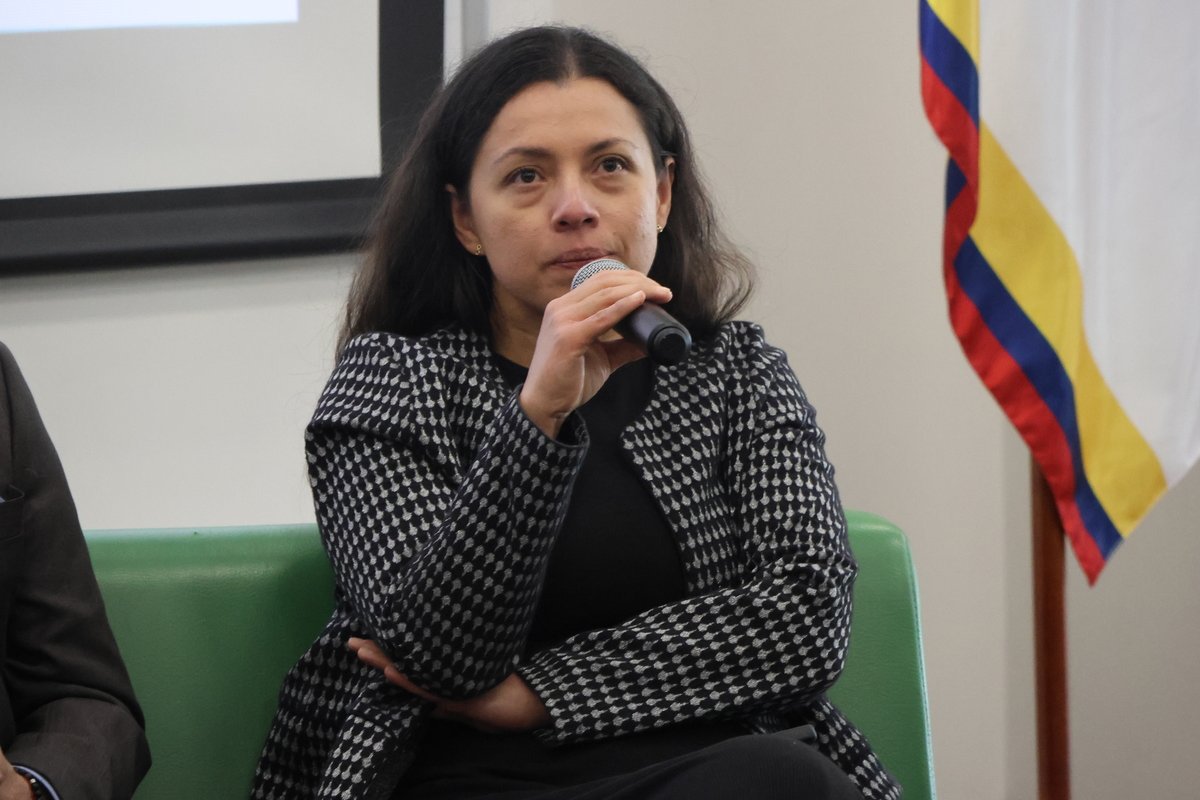 LANZAMIENTO DE HELIX-A - UNIVERSIDAD ESCUELA COLOMBIANA DE INGENIERÍA JULIO GARAVITO