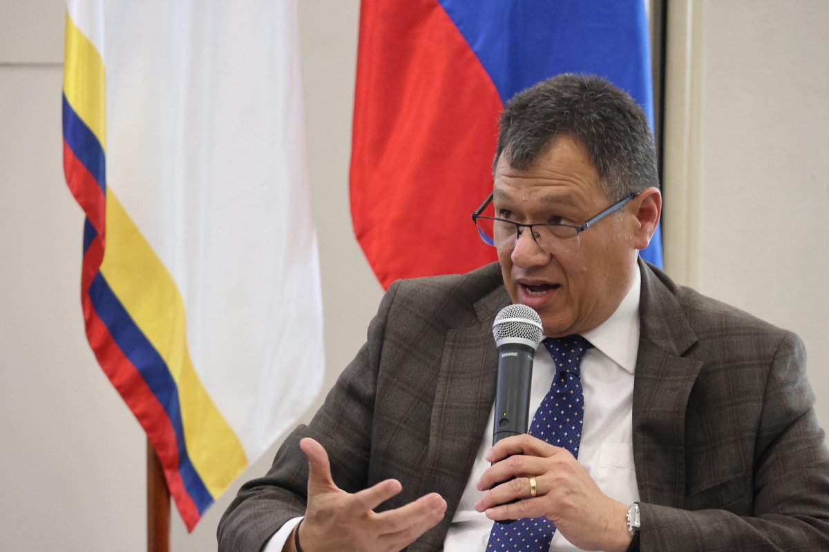 LANZAMIENTO DE HELIX-A - UNIVERSIDAD ESCUELA COLOMBIANA DE INGENIERÍA JULIO GARAVITO