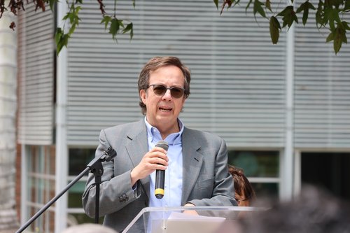 ENTREGA PLAZOLETA DE FUNDADORES - UNIVERSIDAD ESCUELA COLOMBIANA DE INGENIERÍA JULIO GARAVITO
