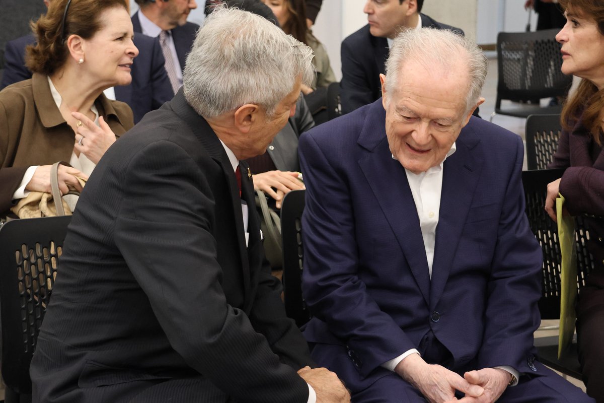 cátedra luis carlos sarmiento angulo