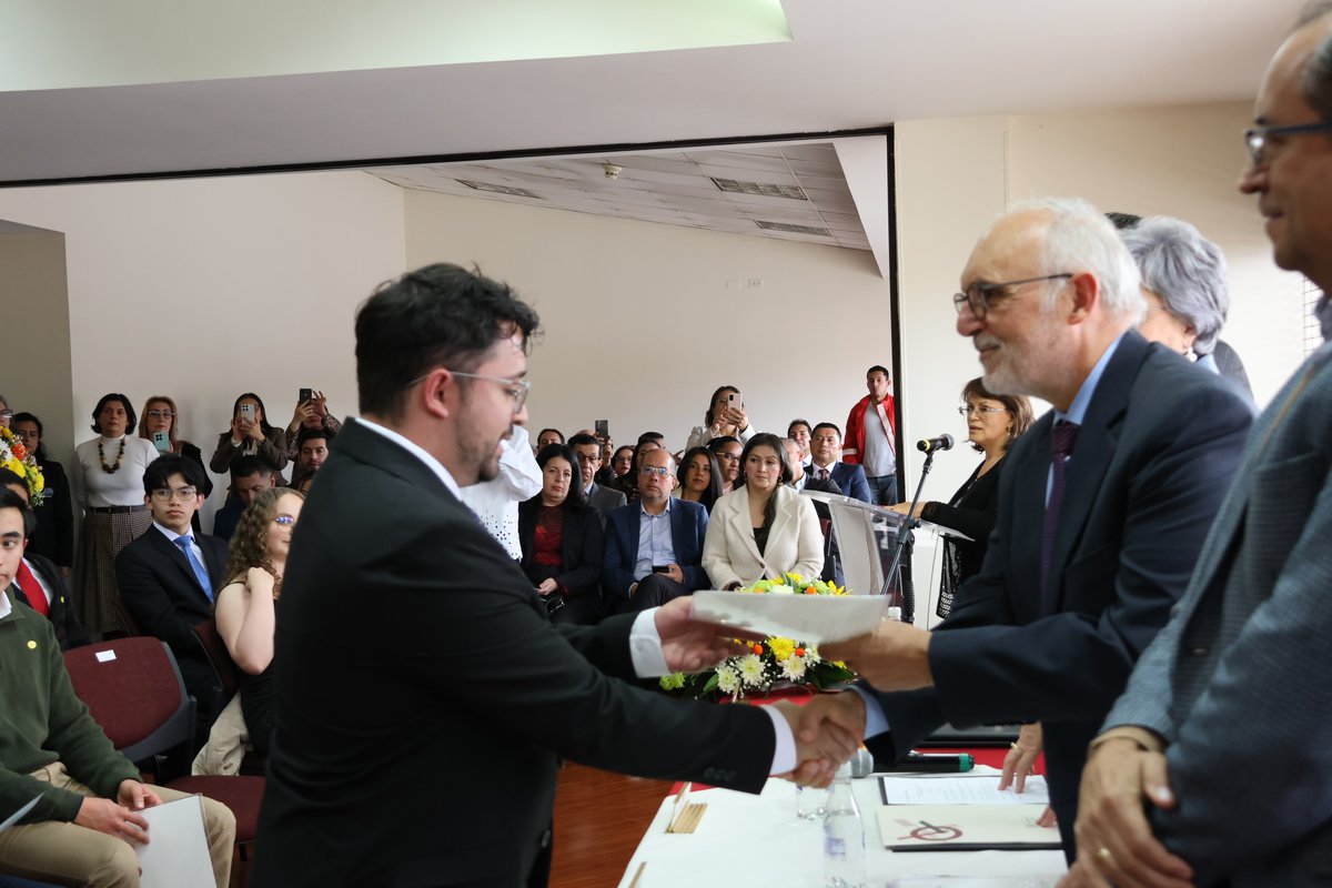 BECAS EXCELENCIA