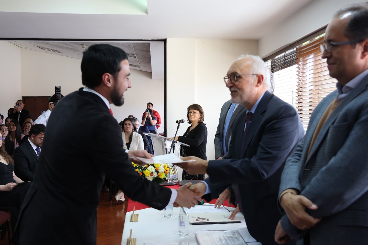 BECAS EXCELENCIA