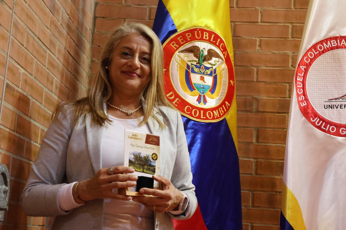 54 AÑOS DE LA ESCUELA COLOMBIANA DE INGENIERÍA JULIO GARAVITO
