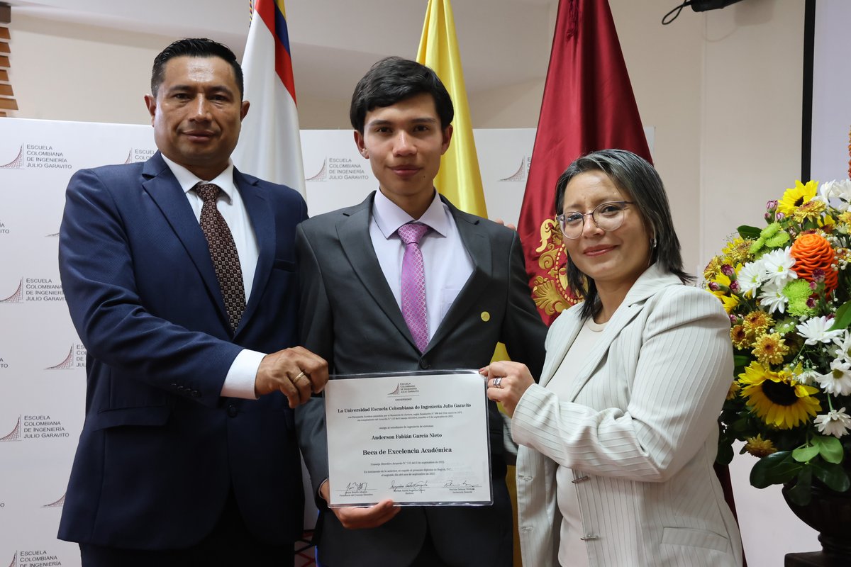 BECAS EXCELENCIA
