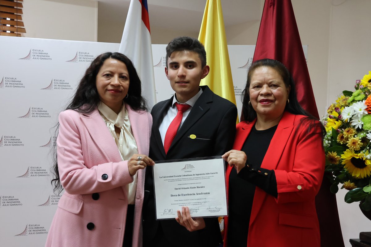 BECAS EXCELENCIA