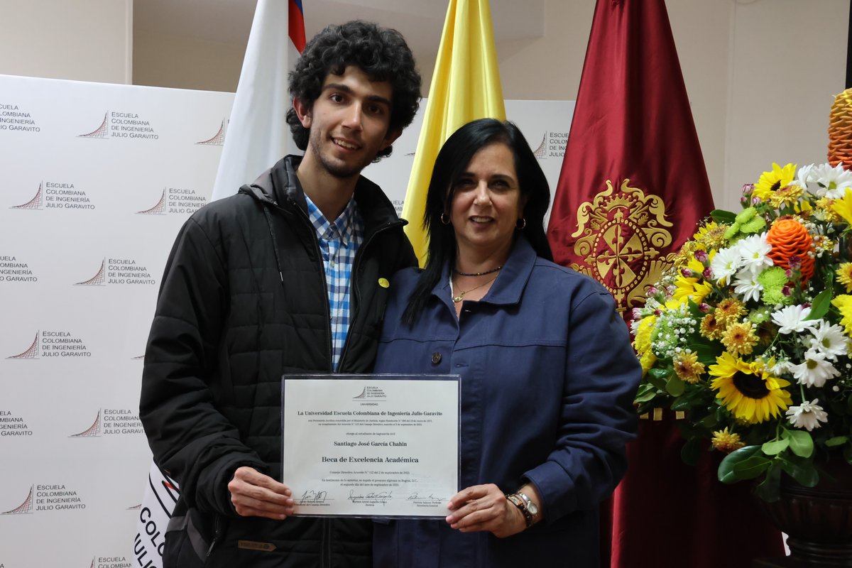 BECAS EXCELENCIA