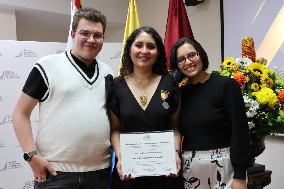 BECAS EXCELENCIA