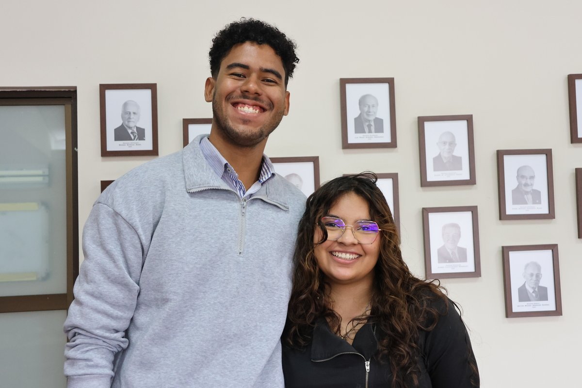 BECAS FUNDADORES BOLIVAR DAVIVIENDA - UNIVERSIDAD ESCUELA COLOMBIANA DE INGENIERÍA JULIO GARAVITO