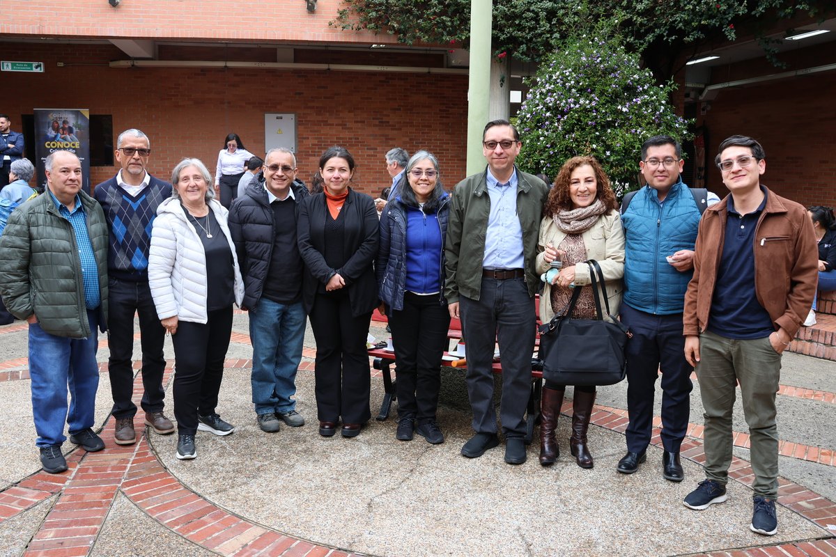 BIENVENIDA A PROFESORES 2025