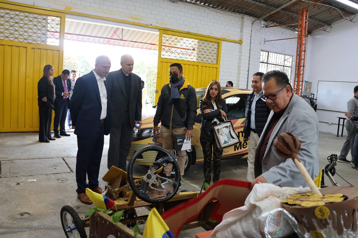 VISITA YASAKI 2025