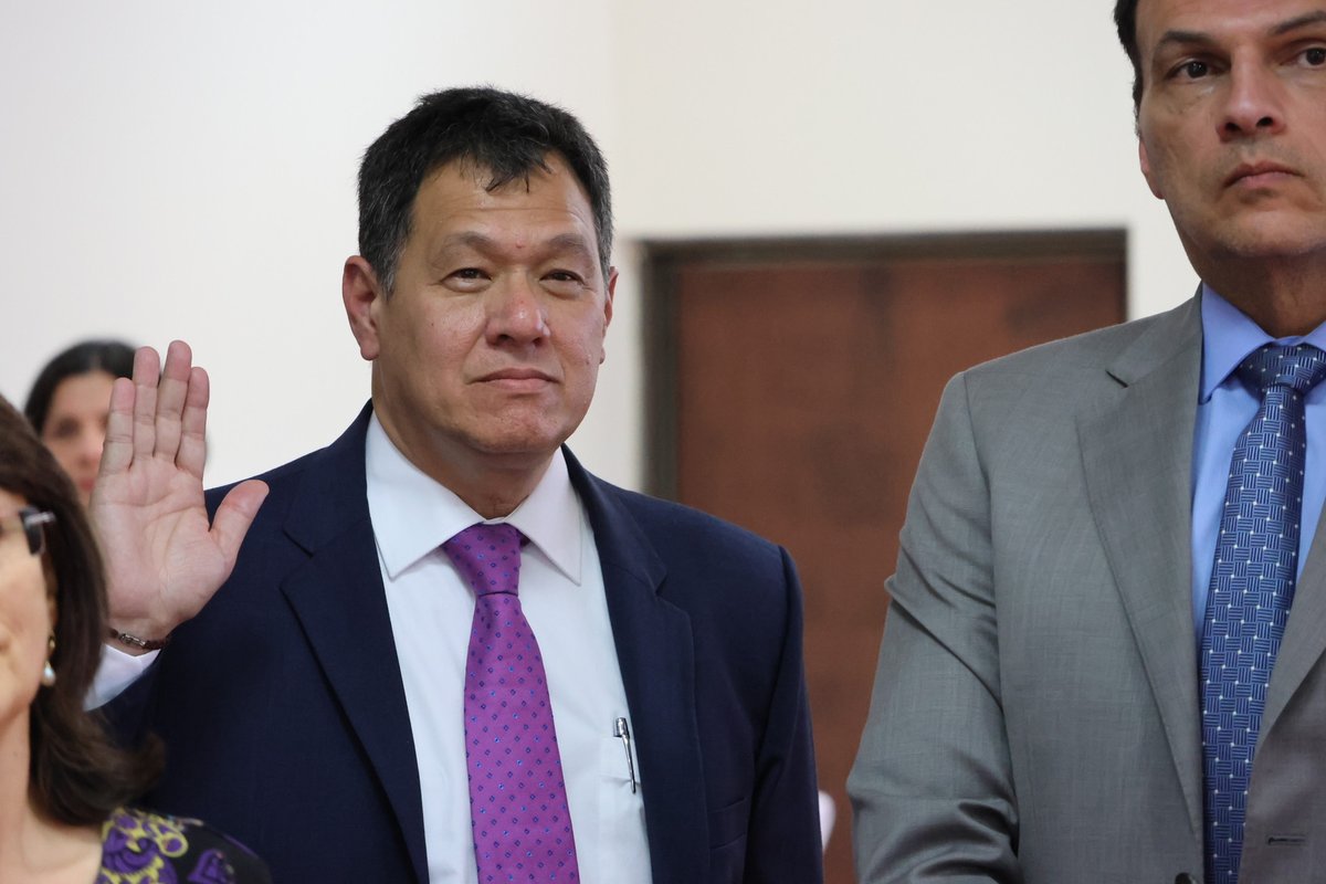 MIEMBROS ADHERENTES DEL CLAUSTRO 2025-2033