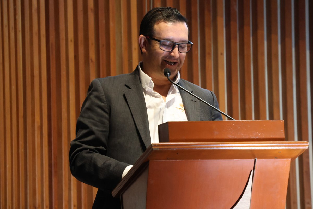 EVENTO ESCUELA Y SENA