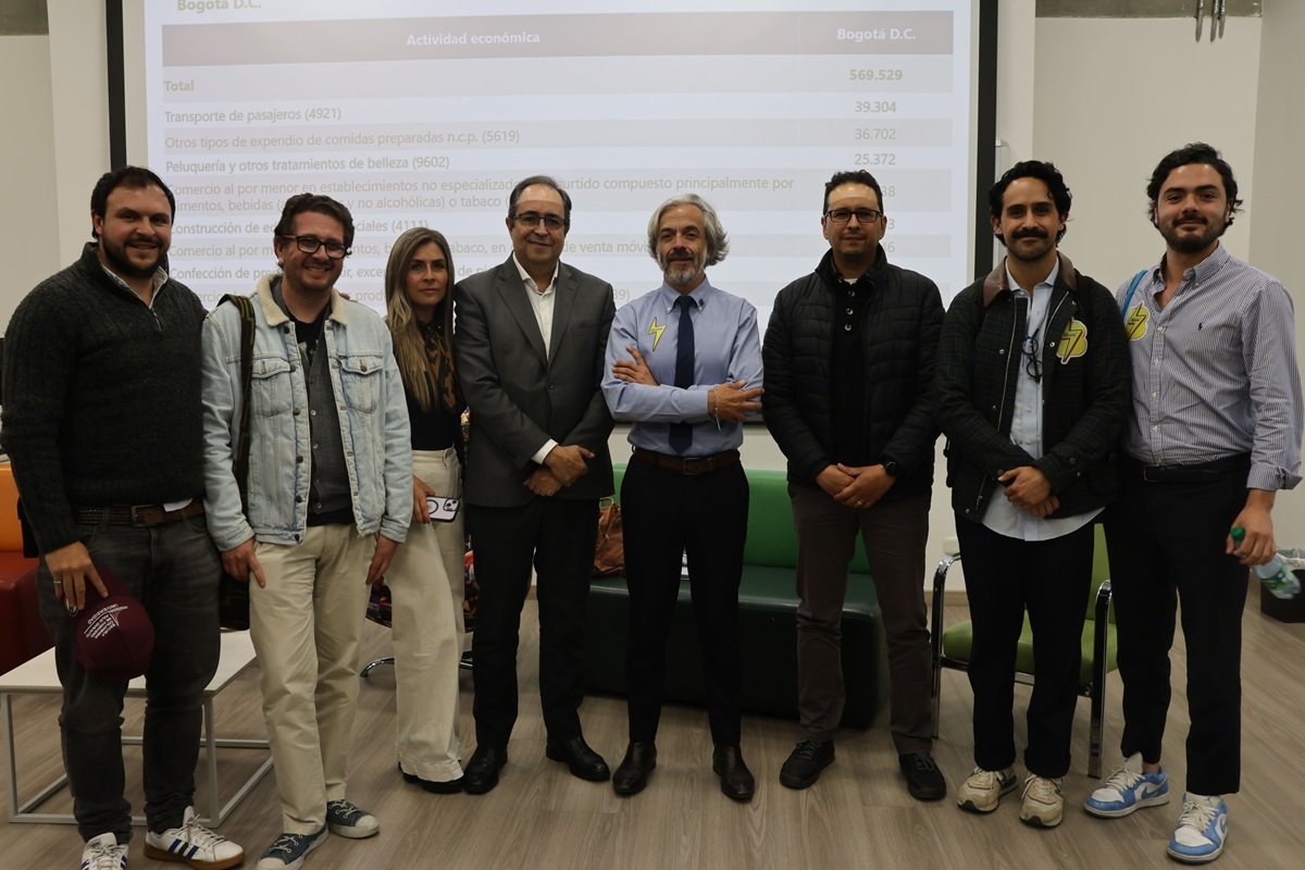 VISITA DANIEL OVIEDO