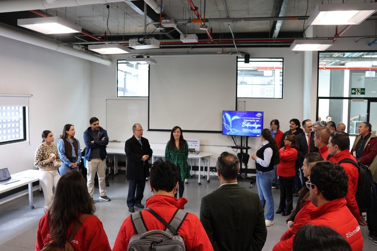 Firma de convenio camara de comercios - escuela colombiana de ingeniería