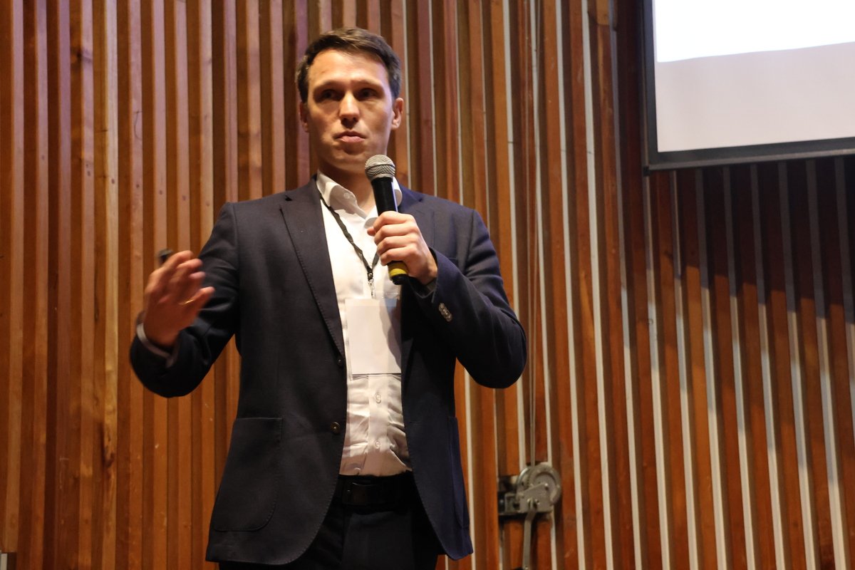 CENTRALES HIDROELÉCTRICAS