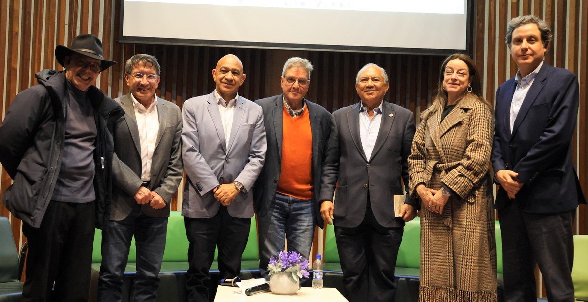 CENTRALES HIDROELÉCTRICAS