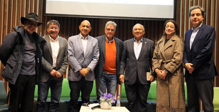 CENTRALES HIDROELÉCTRICAS