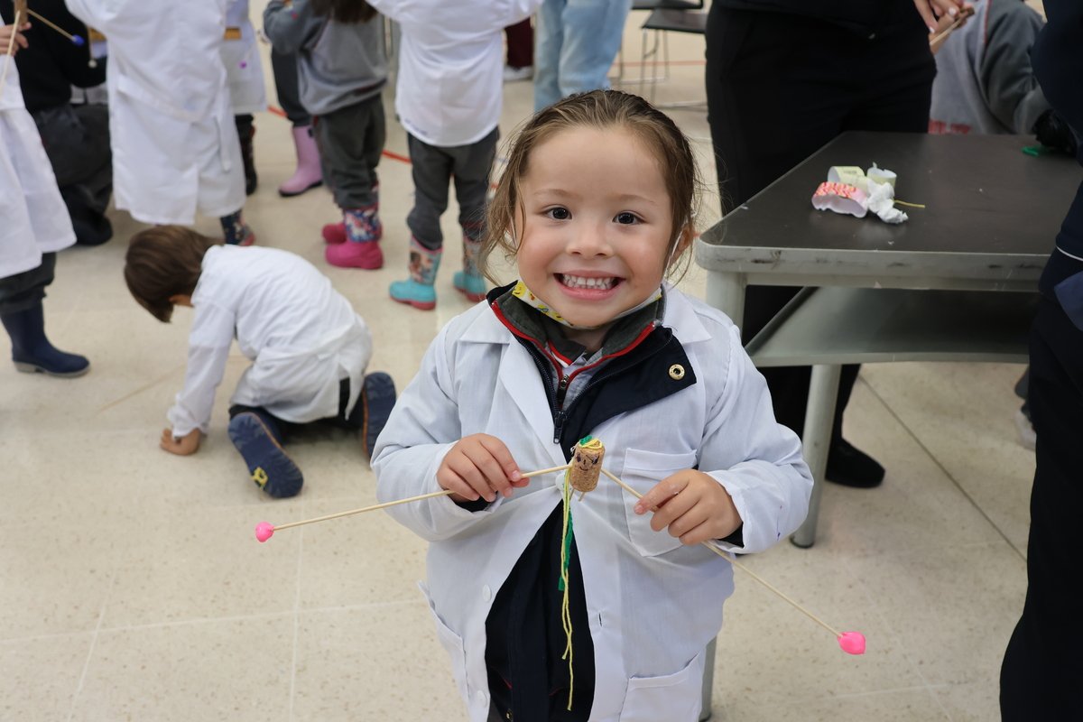 FOTOS TOUR STEM ESCUELA