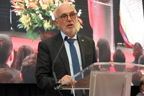 GRADOS 2025