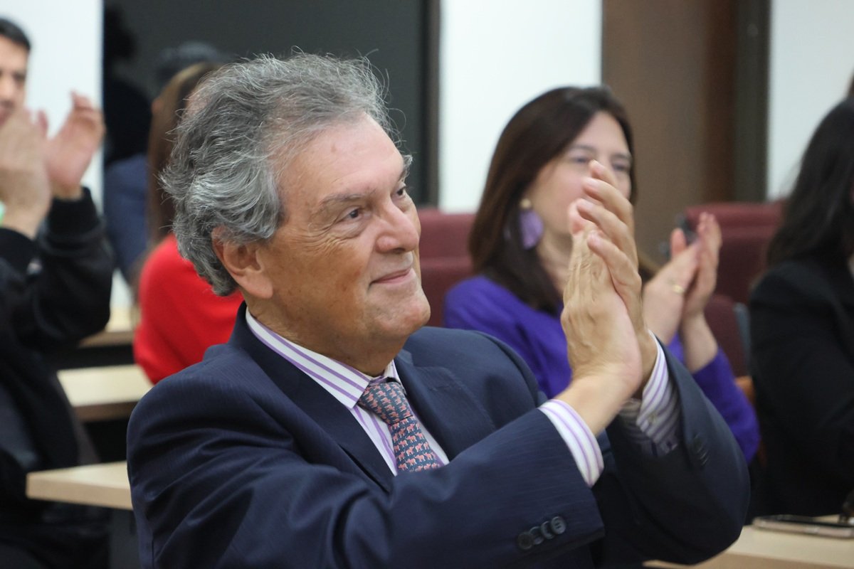 40 AÑOS SISTEMAS