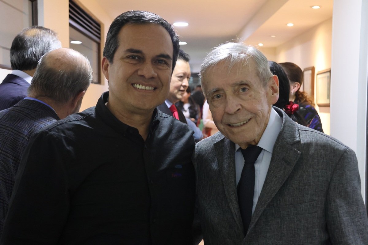 Sistemas 40 años