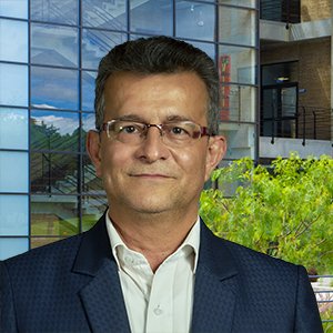 Héctor Jaime Martínez Covaleda - Julio Garavito