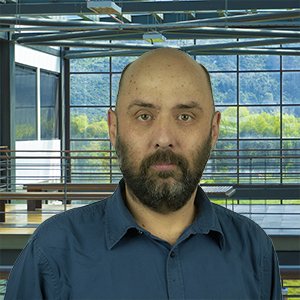 79521632.jpg