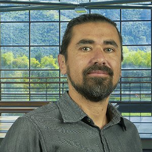 Augusto Caro Ramírez - Julio Garavito