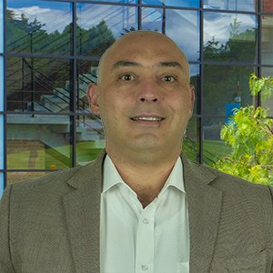 Néstor Oswaldo Ríos Benjumea - Julio Garavito