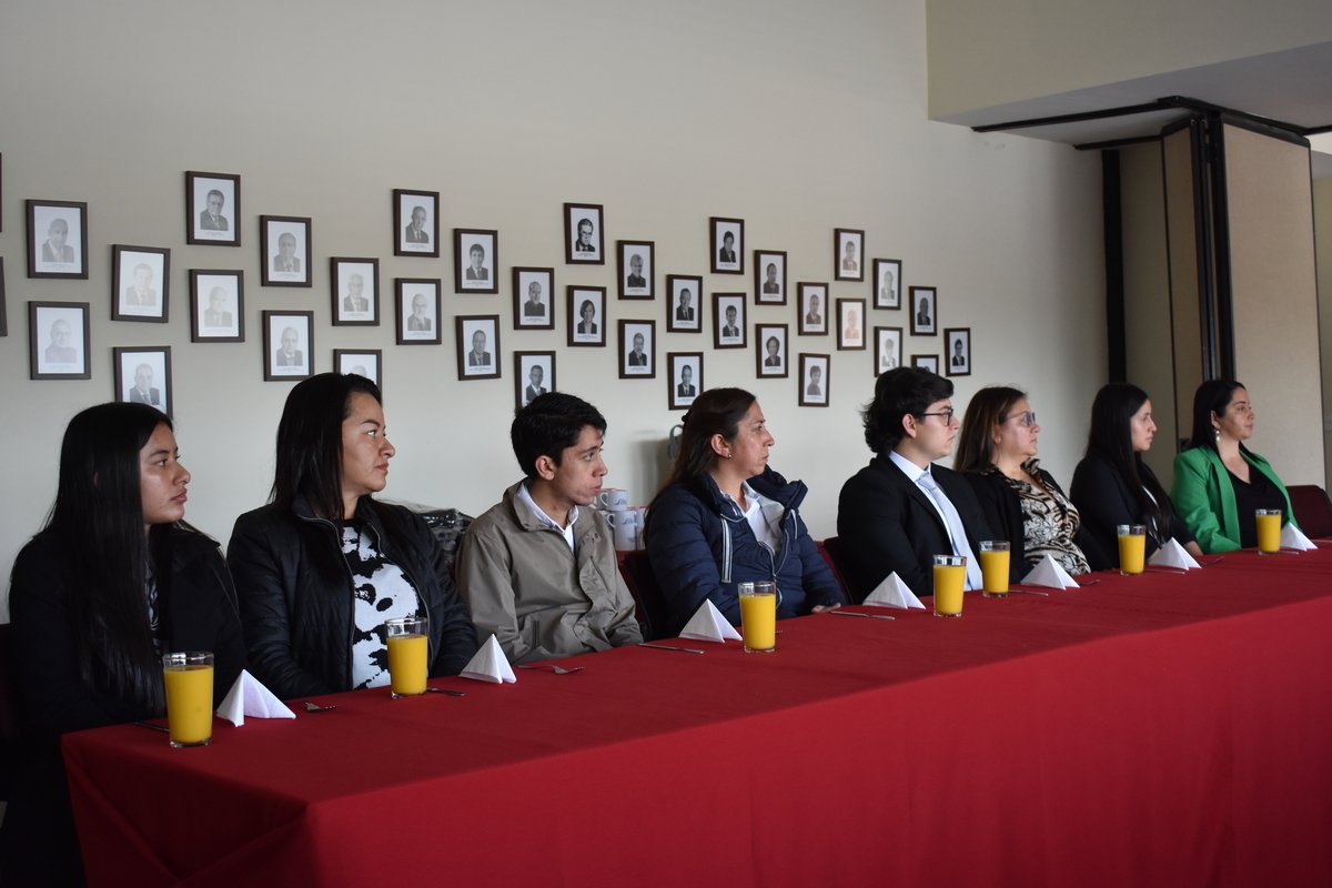 BECAS FUNDACION BOLIVAR