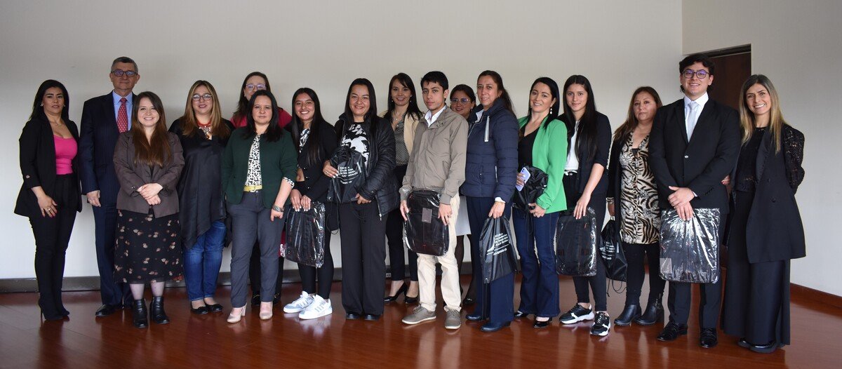 BECAS FUNDACION BOLIVAR