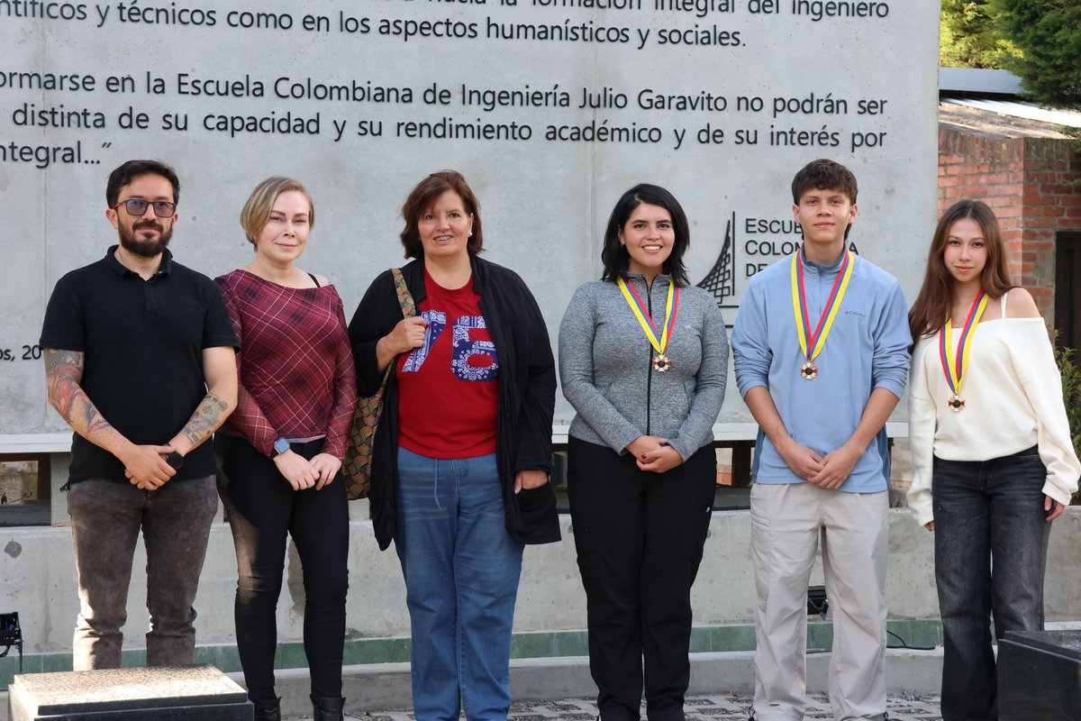 BECA FUNDADORES (7)
