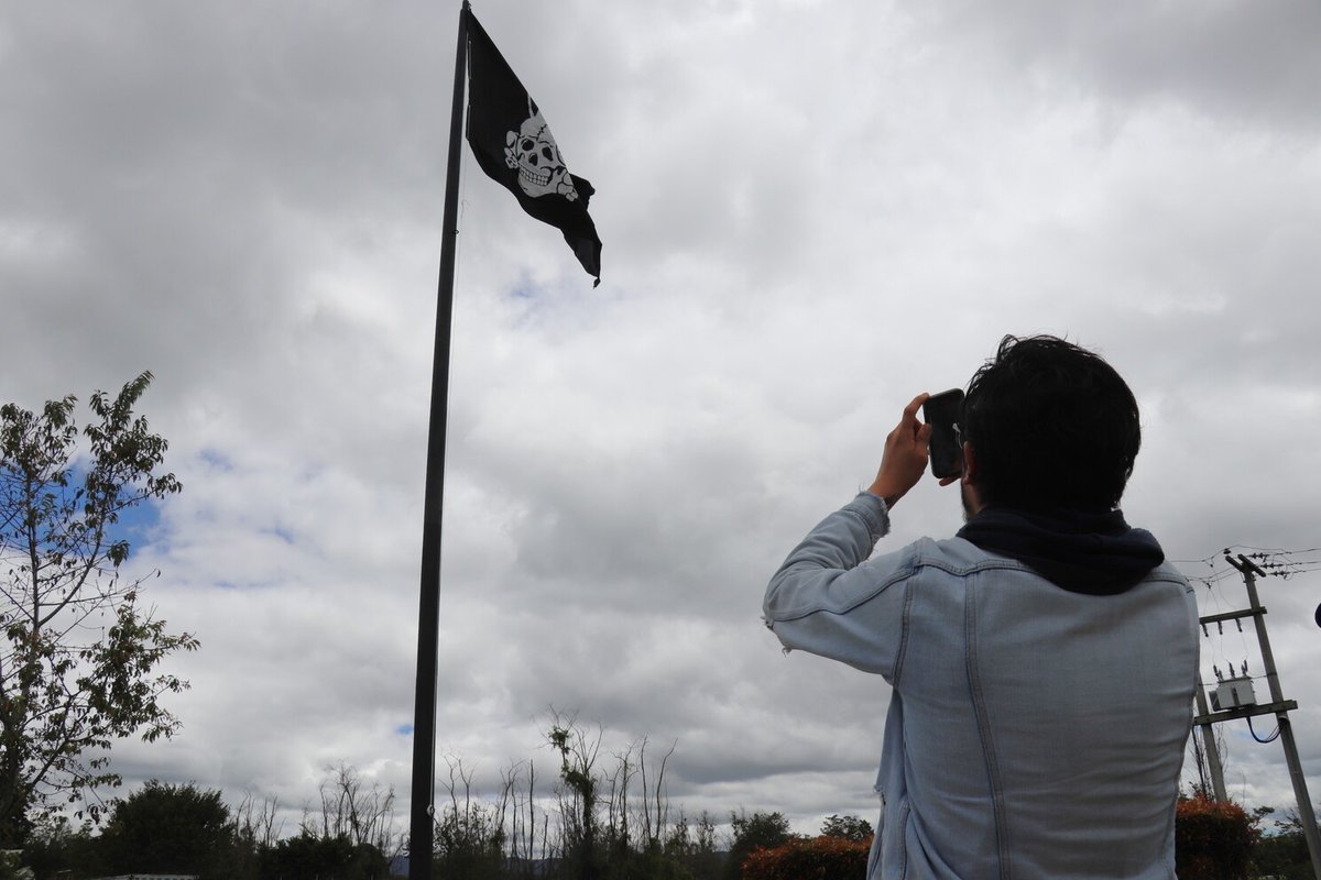 Bananality Republic of Evil (19).