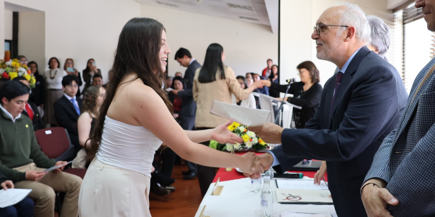 Banner becas excelencia