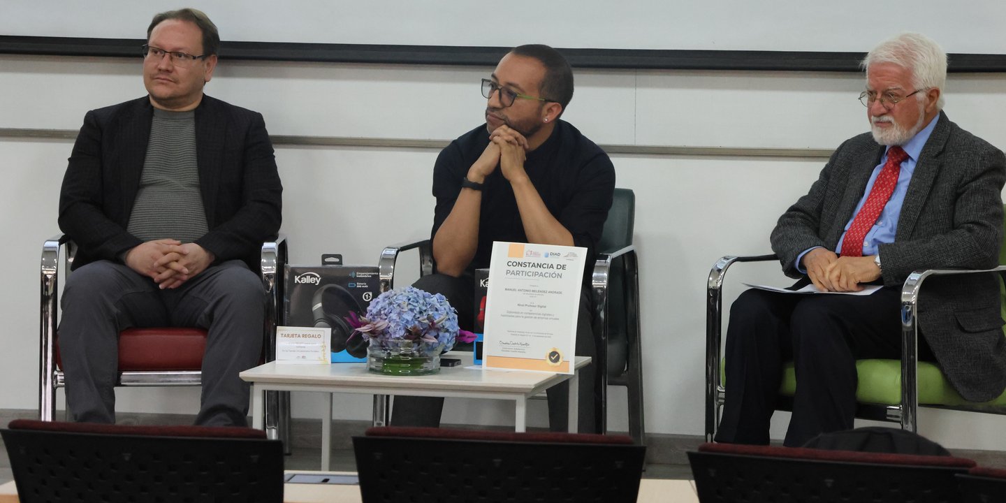 Clausura diplomado en competencias digitales