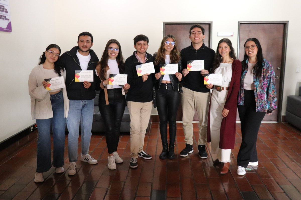 Becarios Kospie (13).