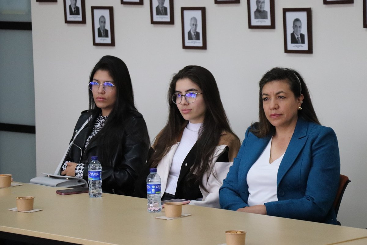 Becarios Kospie (23).