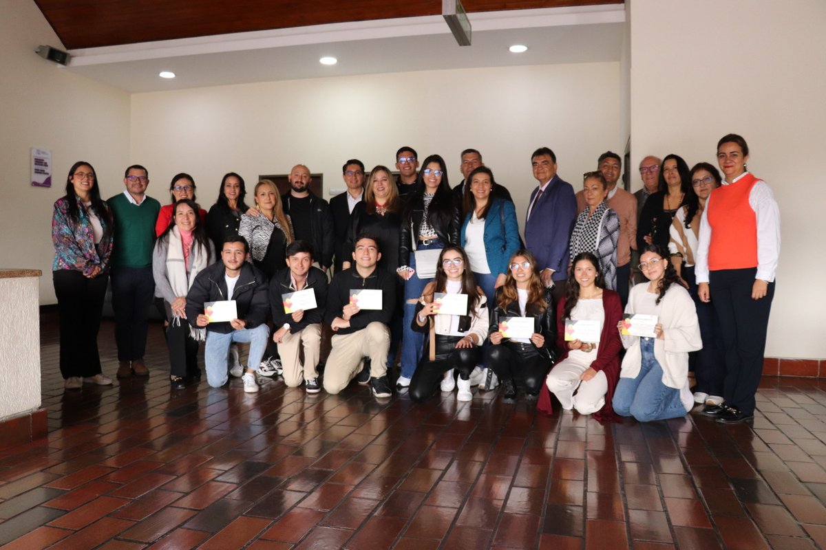 Becarios Kospie (24).