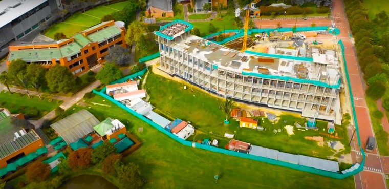 Bloque E-edificio de posgrados-Escuela Colombiana de Ingeniería Julio Garavito.JPG