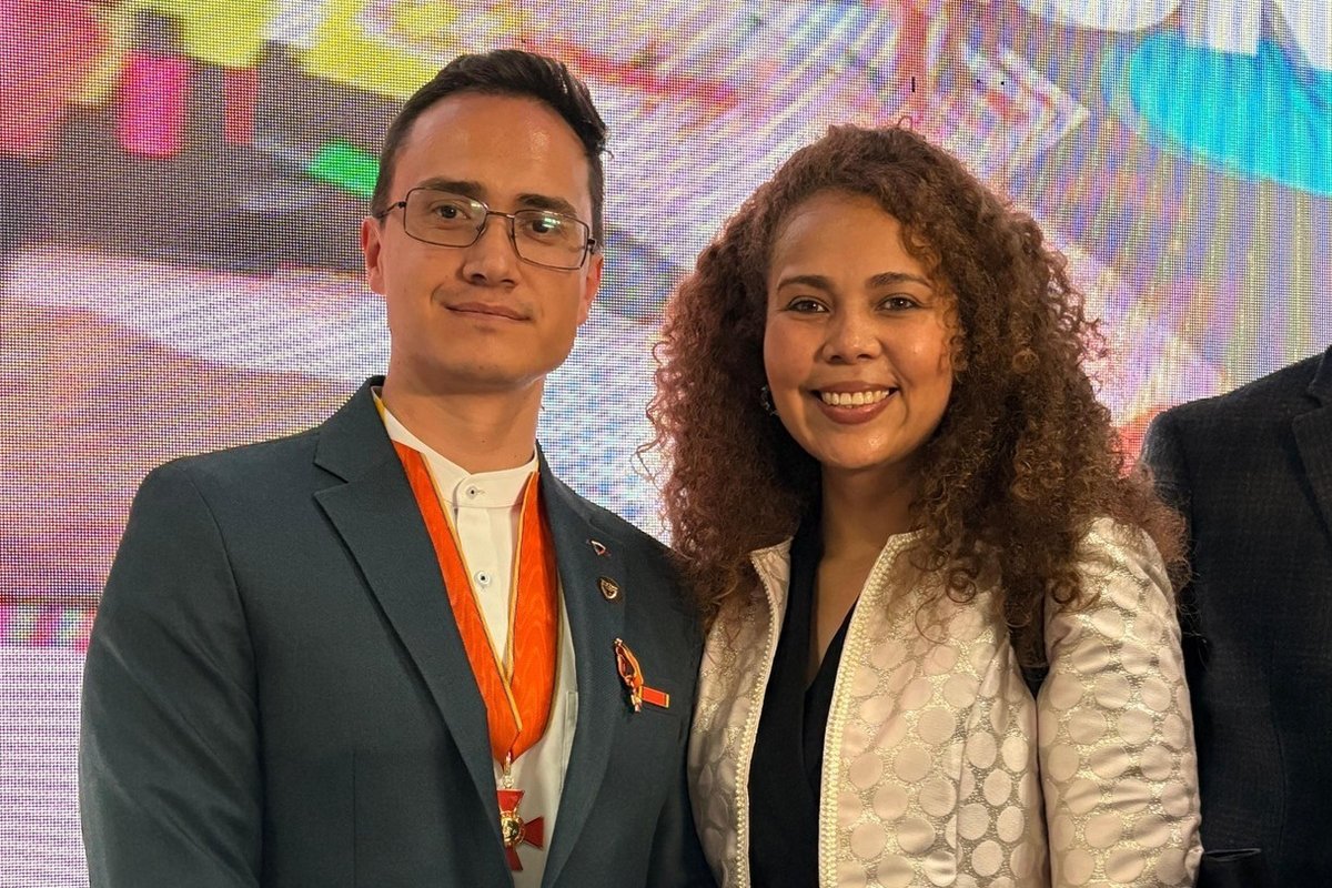 CARLOS ARTURO GOMEZ2