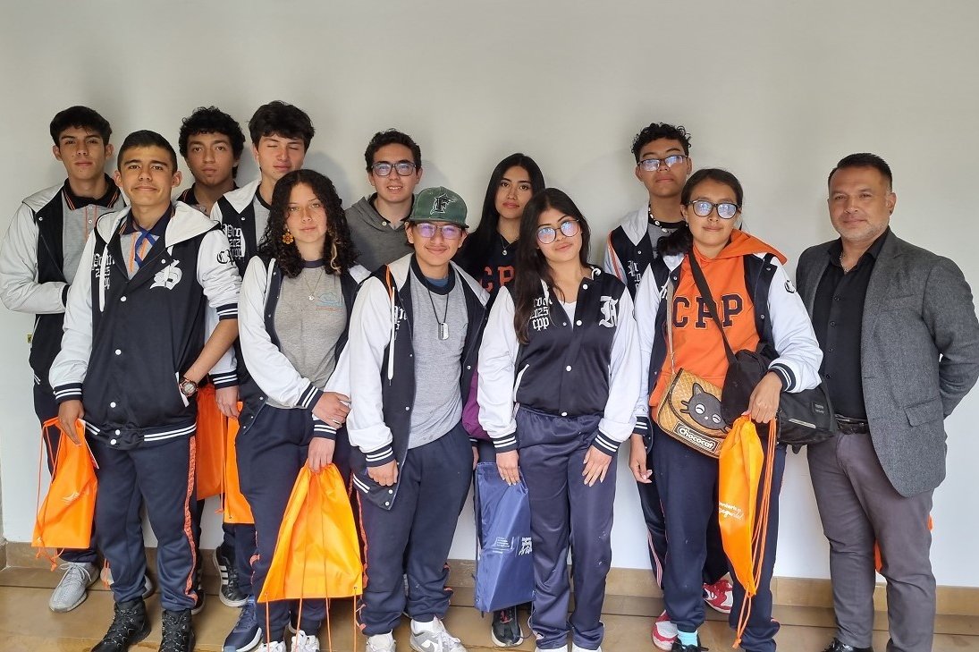 COLEGIO PERSONALIZADO PENSAMIENTO