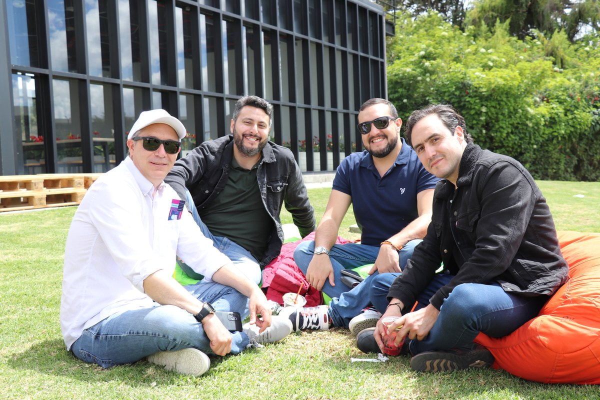 Celebración 20 años Admin. Empresas (16)