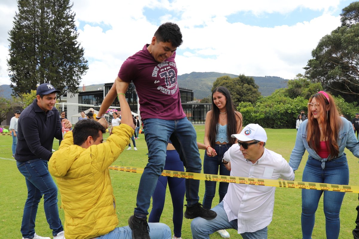 Celebración 20 años Admin. Empresas (14)