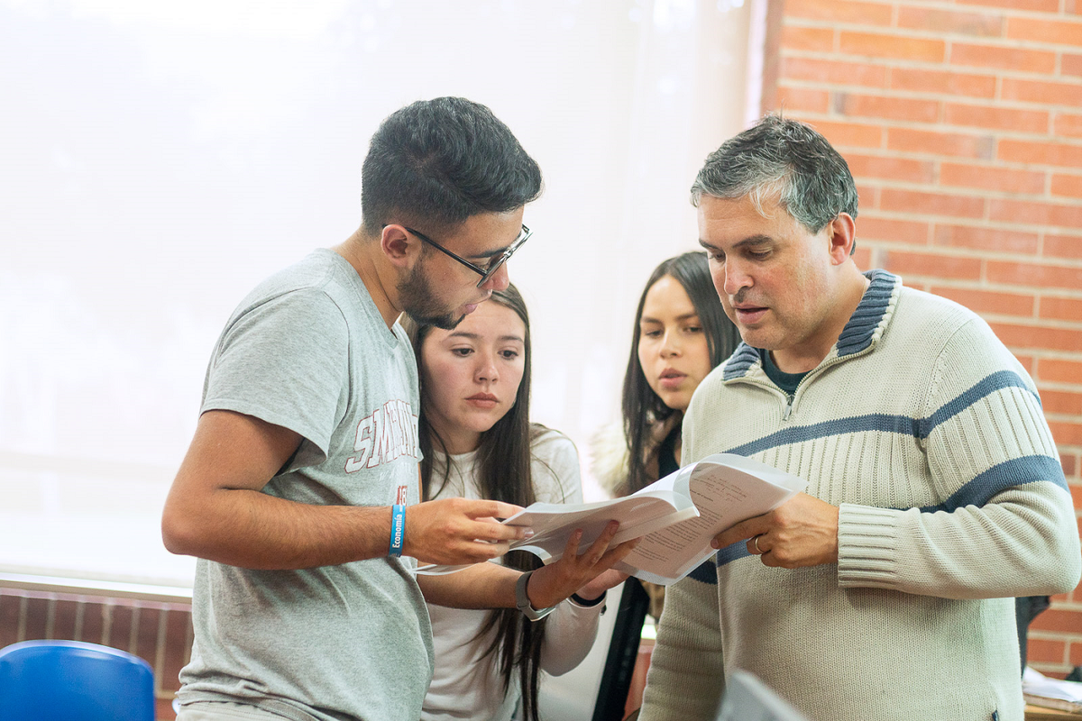 Centro de Estudios de Optimización (4)